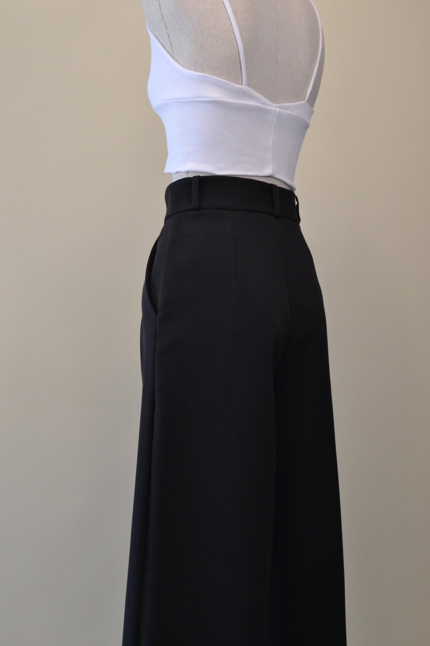 PANTALÓN TROUSERS NEGRO