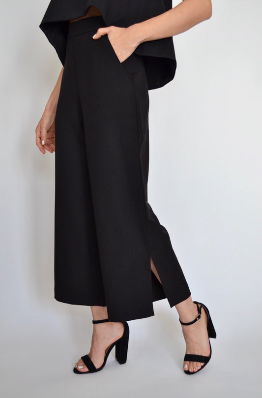 PANTALÓN CULOTTE NEGRO